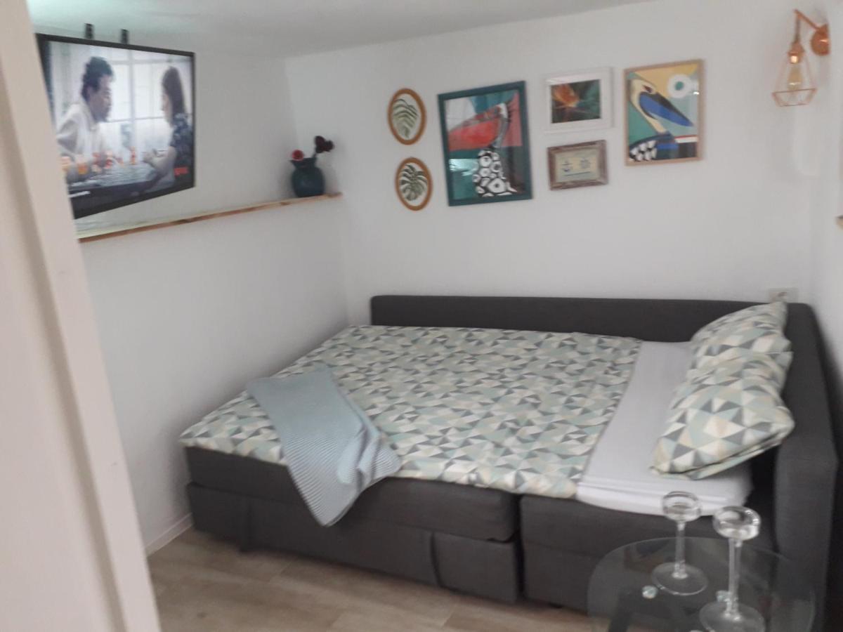Apartamento Trini La Jaca Eksteriør billede